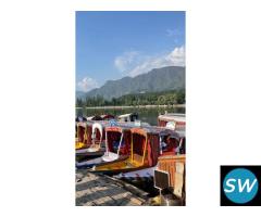 Srinagar 4 Nights 5Days Tour Package