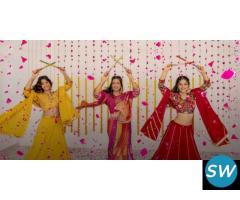 Garba Glam Upto ₹3000 OFF On Top Of Current Offer