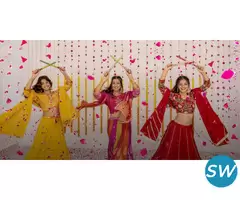 Garba Glam Upto ₹3000 OFF On Top Of Current Offer
