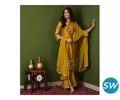 Flat 25% OFF On Festive Collection