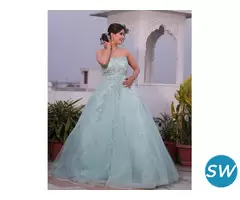 Dresszilla - gown on rent, lehenga on rent - 3