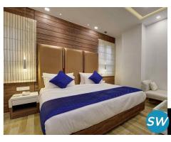 Best place to stay in noida