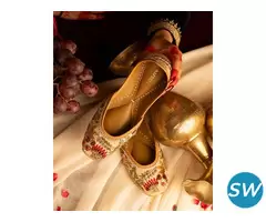 Buy Bridal Punjabi Jutti Online
