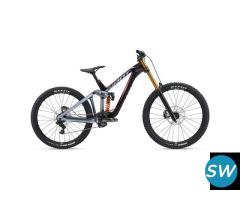 2025 Giant Glory Advanced Mountain Bike