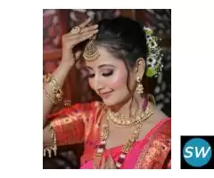 Glitz Makeup Studio & Salon (Unisex)