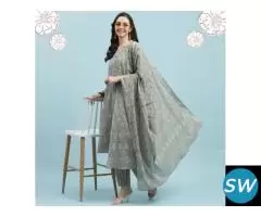 Shop Ethnic Suit Sets At SHREE – Flat Rs 999 Offer