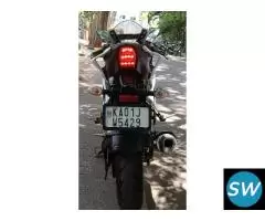 Yamaha r15 v4