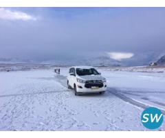 Scenic Rides: Experience Kashmir with Taxi Service